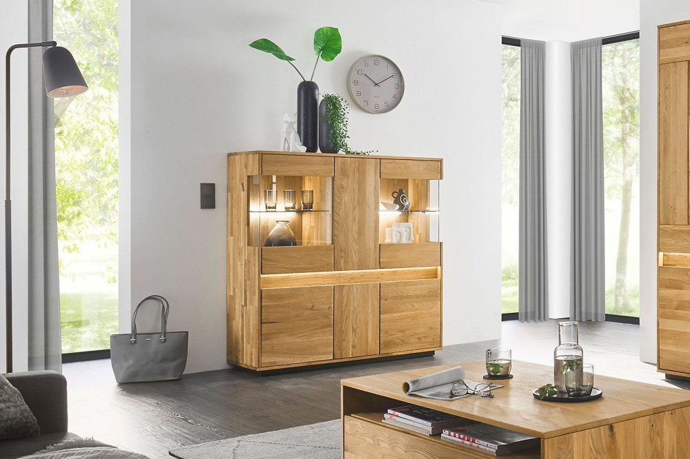 TEXAS aus der Kollektion Letz - Highboard aus Wildeiche inklusive Beleuchtung